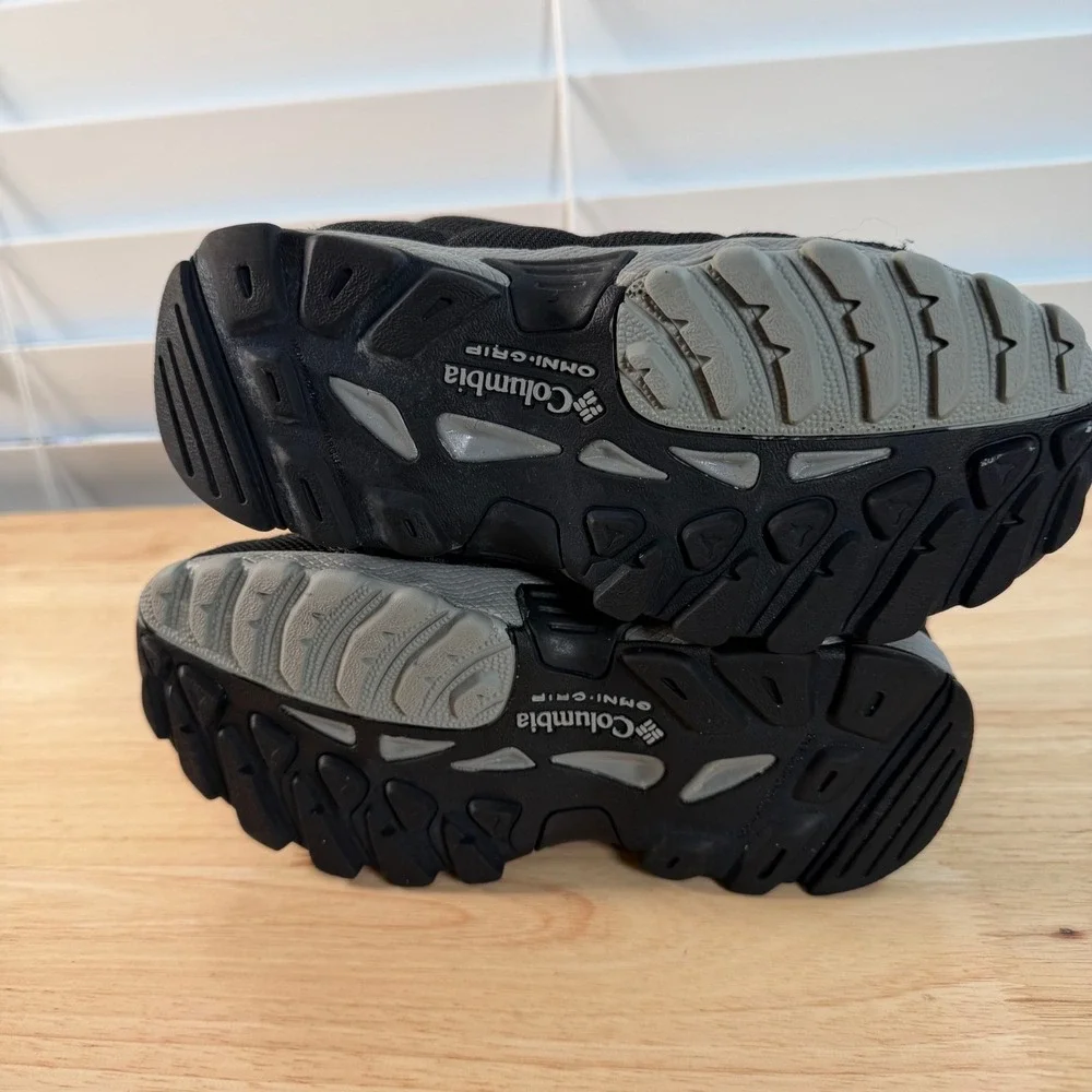 Columbia Firecamp Mid 2 Hiking Boots Kids Black Cordlock Waterproof Outdoor - 1